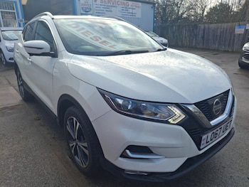 Used Nissan Qashqai 2017 for sale - 77393399: Photo