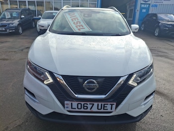 Used Nissan Qashqai 2017 for sale - 77393399: Photo