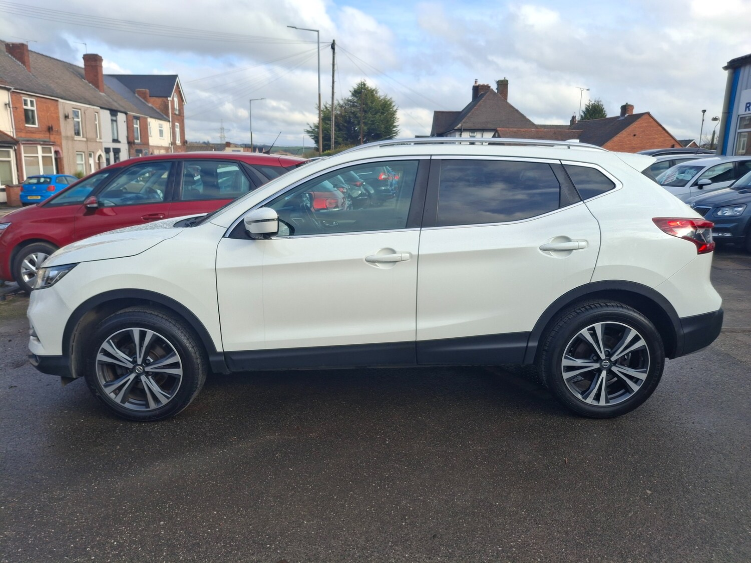 Used Nissan Qashqai 2017 for sale - 77393399: Photo 5