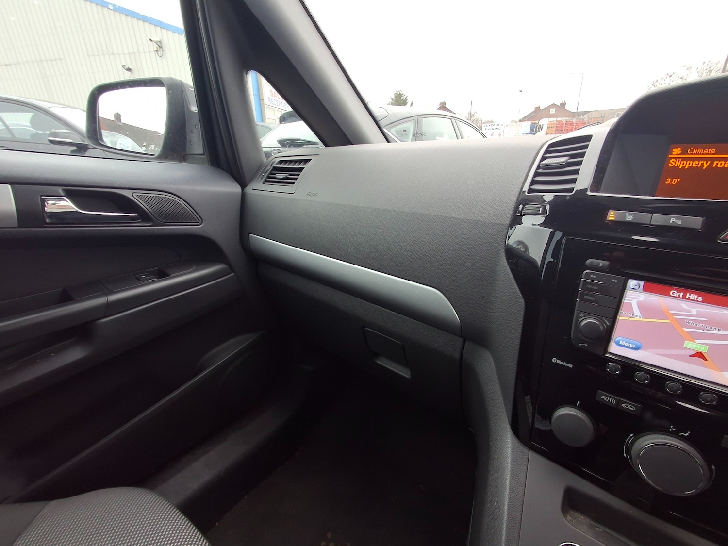 Used Vauxhall Zafira 2013 for sale - 77323475: Photo 19