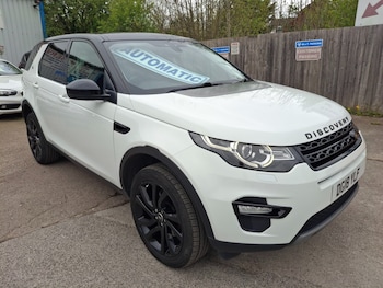 Used Land Rover Discovery Sport 2018 for sale - 78282625: Photo