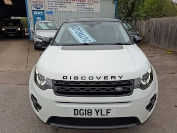Used Land Rover Discovery Sport 2018 for sale - 78282625: Photo