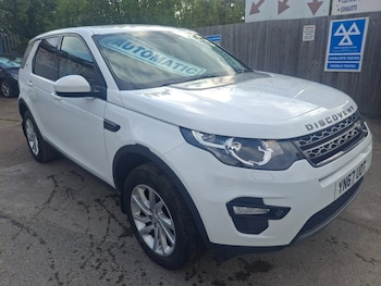Used Land Rover Discovery Sport 2017 for sale - 78456809: Photo