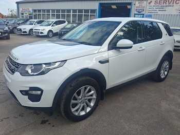 Used Land Rover Discovery Sport 2017 for sale - 78456809: Photo