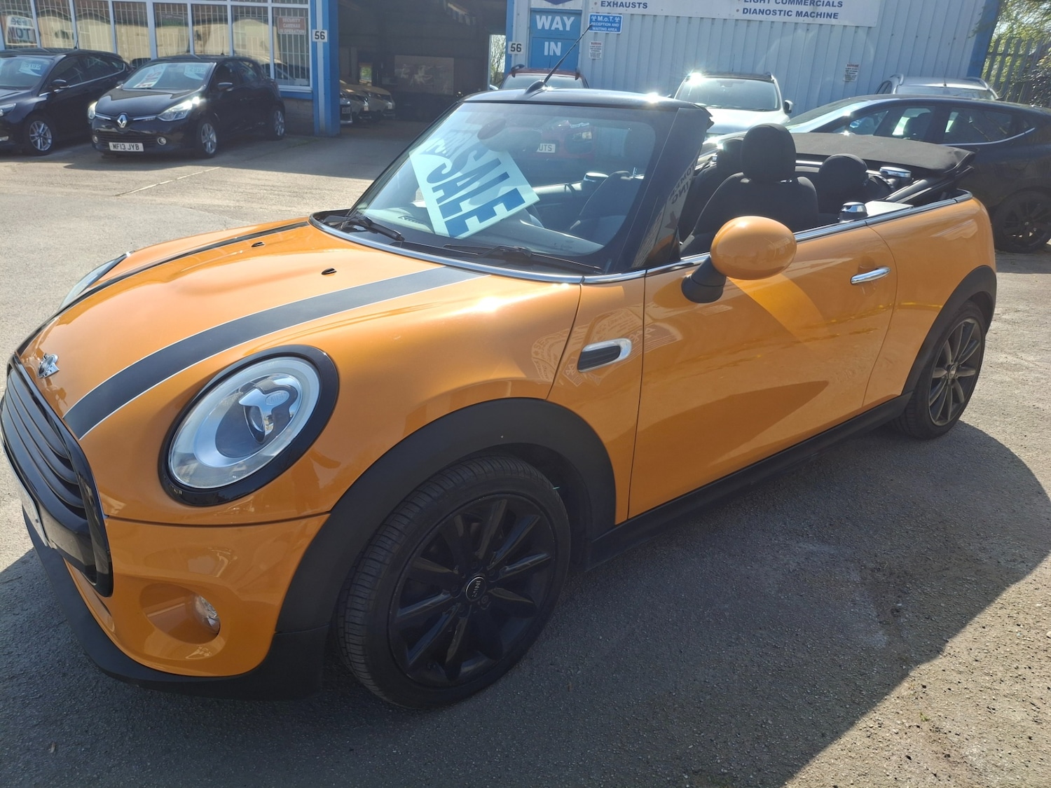 Used MINI Convertible 2016 for sale - 78162633: Photo 3