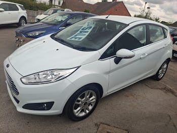 Used Ford Fiesta 2015 for sale - 79491112: Photo