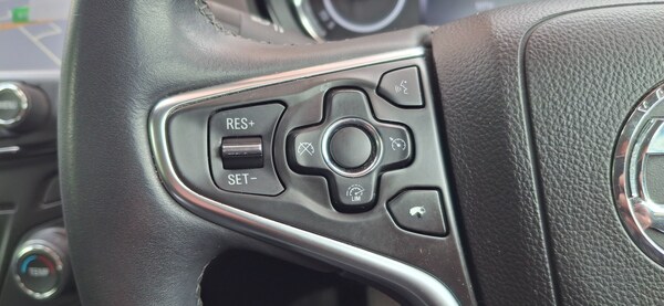 Used Vauxhall Insignia 2015 for sale - 74730161: Photo 15
