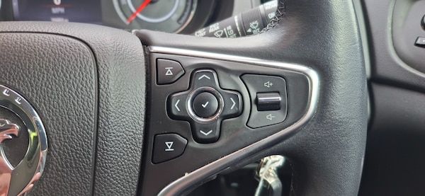 Used Vauxhall Insignia 2015 for sale - 74730161: Photo 16
