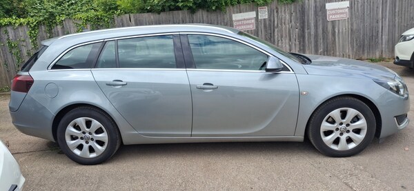 Used Vauxhall Insignia 2015 for sale - 74730161: Photo 9