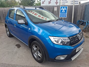 Used Dacia Sandero Stepway 2018 for sale - 79720158: Photo