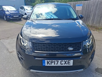 Used Land Rover Discovery Sport 2017 for sale - 78789877: Photo