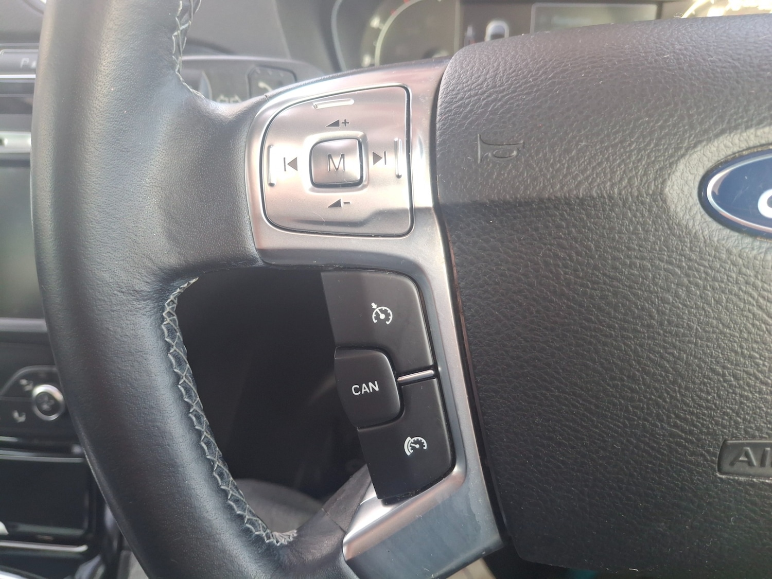 Used Ford Galaxy 2014 for sale - 77392144: Photo 16