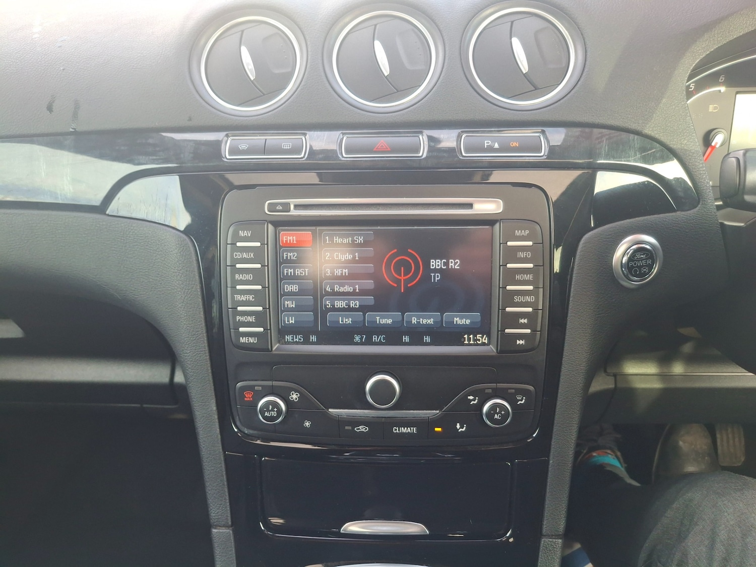 Used Ford Galaxy 2014 for sale - 77392144: Photo 19