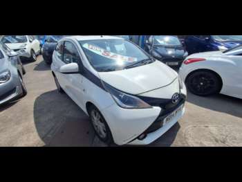 2014 (14) - 1.0 VVT-i X-Pression 5dr