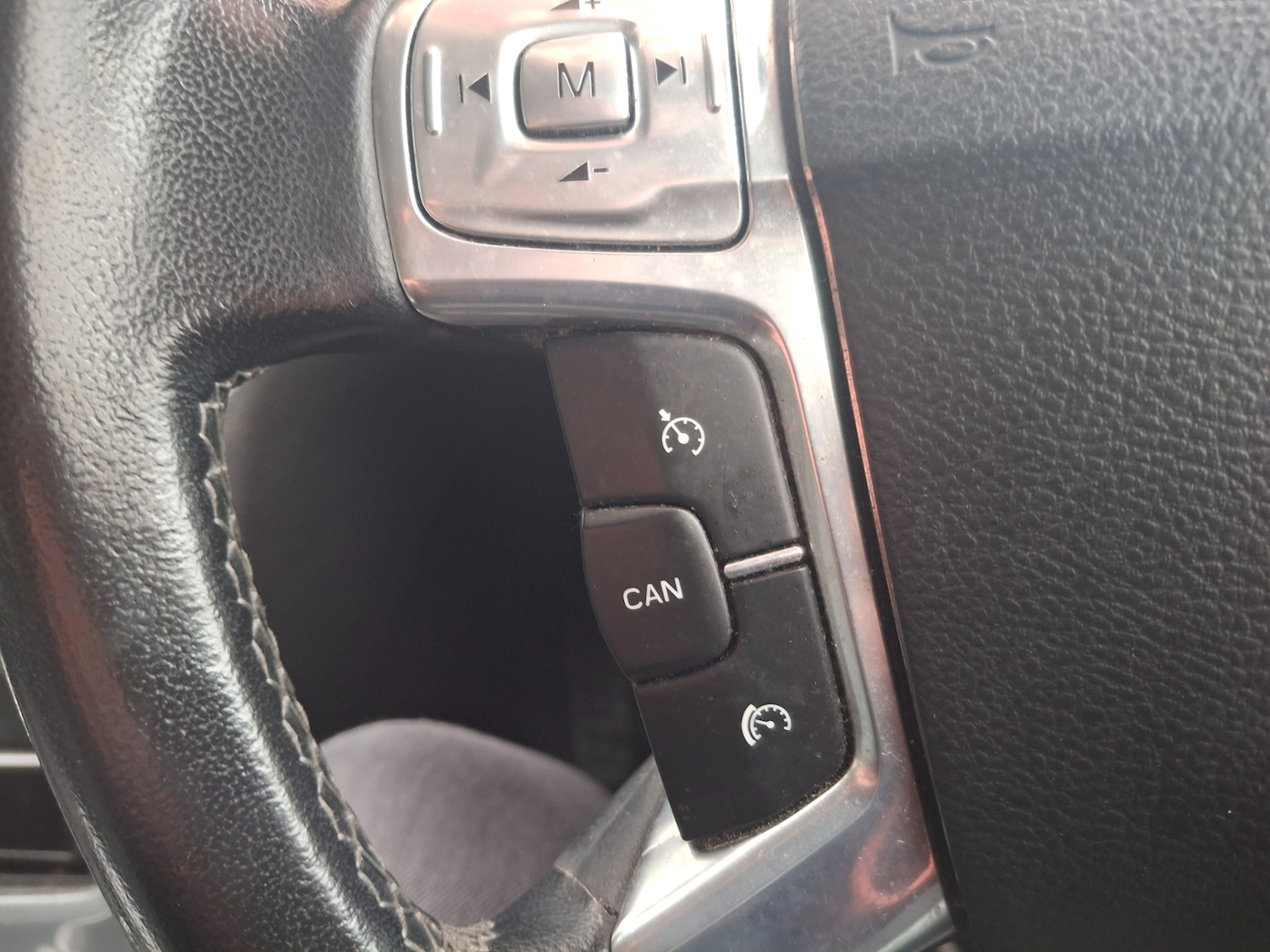 Used Ford Mondeo 2011 for sale - 77502906: Photo 12