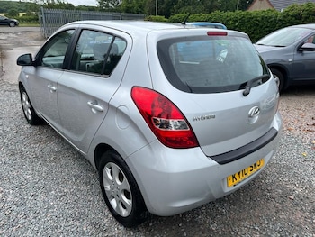 Used Hyundai i20 2010 for sale - 78882222: Photo