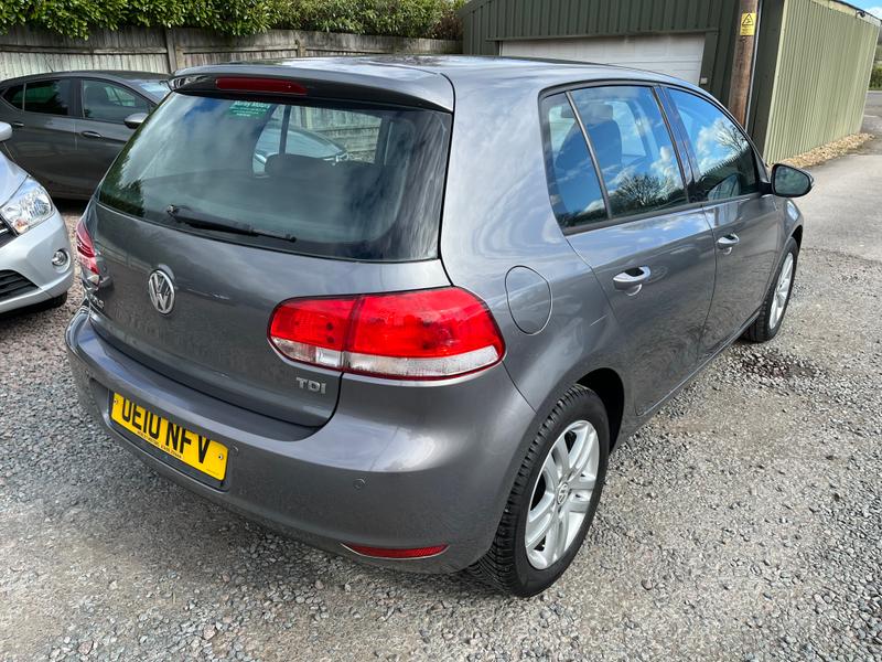 Used Volkswagen Golf 2010 for sale - 77819699: Photo 2