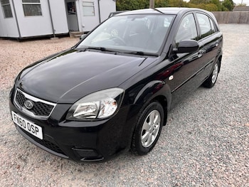 Used Kia Rio 2010 for sale - 79536133: Photo