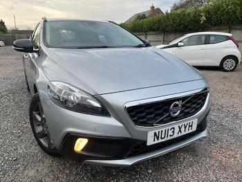 Used Volvo V40 undefined for sale - 76834675: Photo