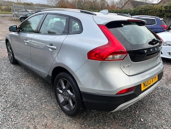 Used Volvo V40 undefined for sale - 76834675: Photo