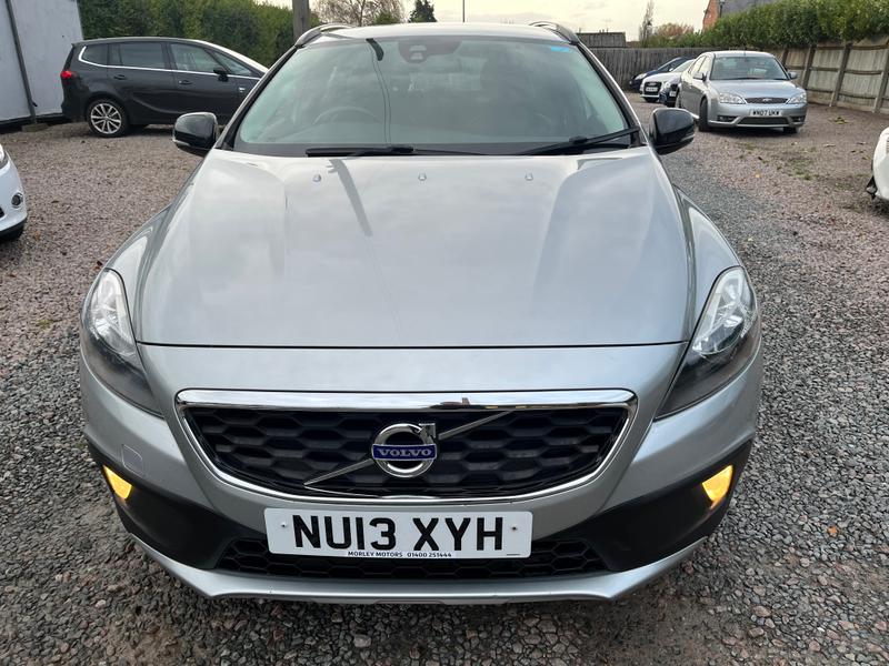 Used Volvo V40 2013 for sale - 76834675: Photo 5