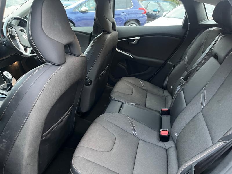 Used Volvo V40 2013 for sale - 76834675: Photo 7
