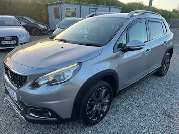 Used Peugeot 2008 2017 for sale - 76984763: Photo