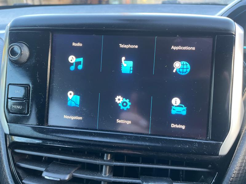 Used Peugeot 2008 2017 for sale - 76984763: Photo 9