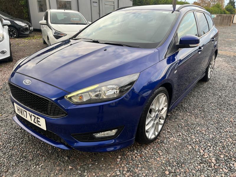 Used Ford Focus 2017 for sale - 76834678: Photo 4