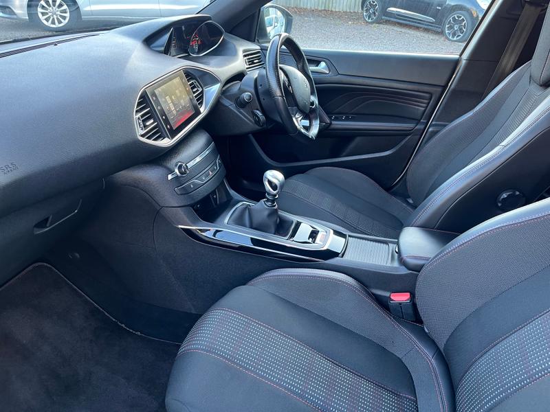 Used Peugeot 308 2016 for sale - 76834676: Photo 6