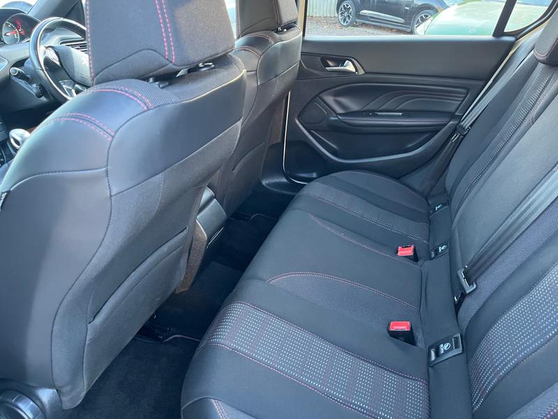 Used Peugeot 308 2016 for sale - 76834676: Photo 7
