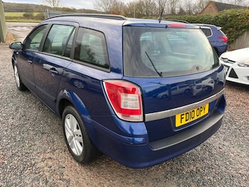 Used Vauxhall Astra undefined for sale - 76834682: Photo