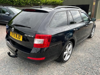 Used Skoda Octavia 2015 for sale - 78979541: Photo