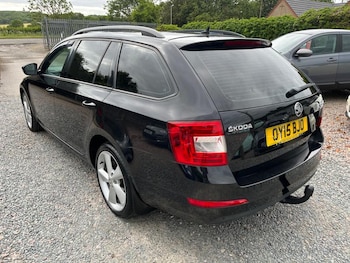Used Skoda Octavia 2015 for sale - 78979541: Photo