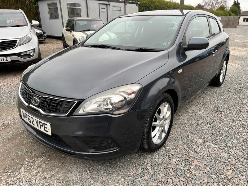 Used Kia Pro Ceed 2013 for sale - 77785533: Photo 4