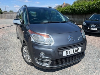 Used Citroen C3 Picasso 2011 for sale - 79102379: Photo
