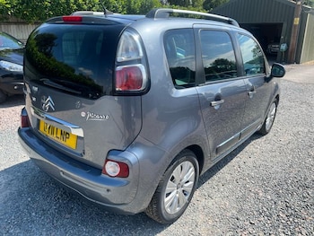 Used Citroen C3 Picasso 2011 for sale - 79102379: Photo
