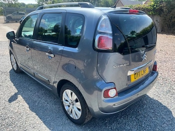 Used Citroen C3 Picasso 2011 for sale - 79102379: Photo