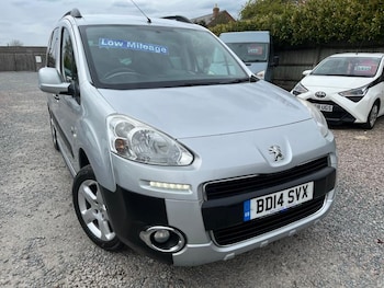 Used Peugeot Partner Tepee 2014 for sale - 78240227: Photo