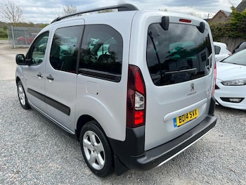 Used Peugeot Partner Tepee 2014 for sale - 78240227: Photo