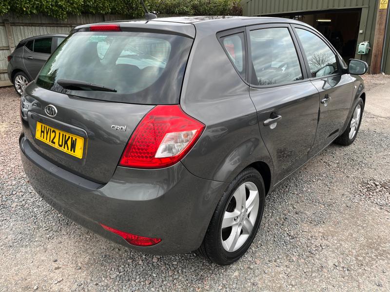 Used Kia Ceed 2012 for sale - 77819687: Photo 2