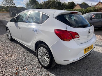 Used Vauxhall Astra 2015 for sale - 79365407: Photo