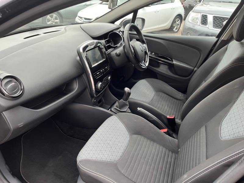 Used Renault Clio 2014 for sale - 76834671: Photo 9