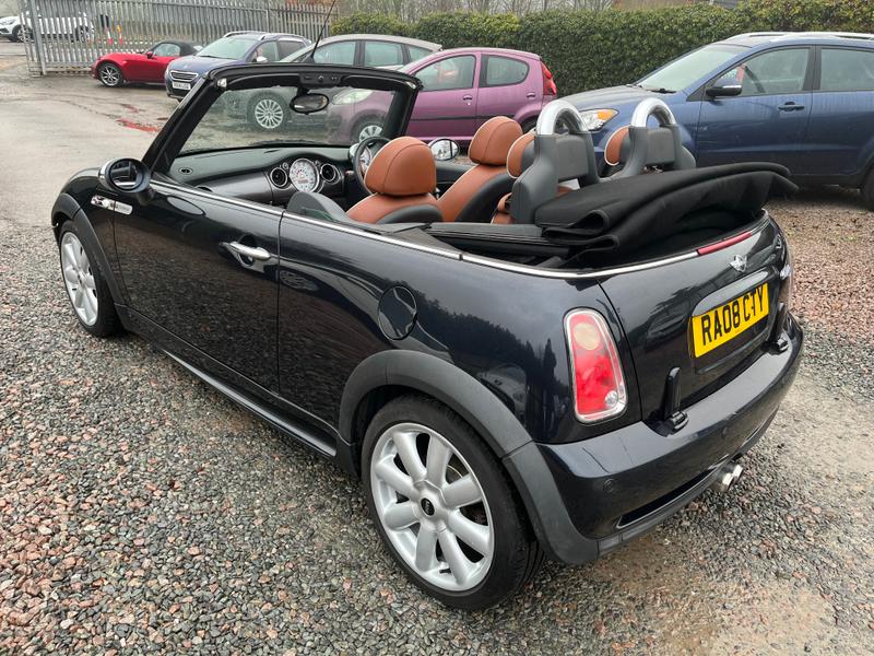 Used MINI Convertible 2008 for sale - 77450425: Photo 3