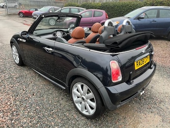 Used MINI Convertible 2008 for sale - 77450425: Photo
