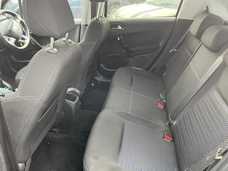 Used Peugeot 208 2014 for sale - 77528938: Photo 7