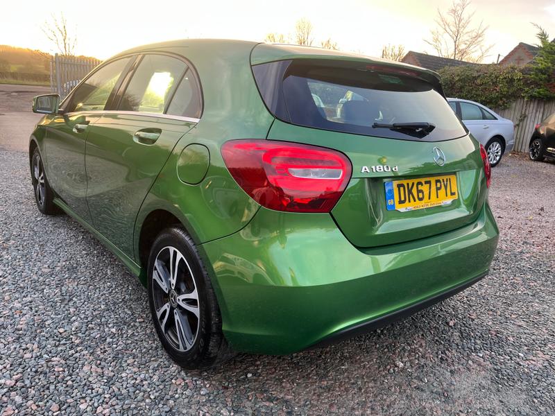 Used Mercedes-Benz A-Class 2017 for sale - 76904593: Photo 3