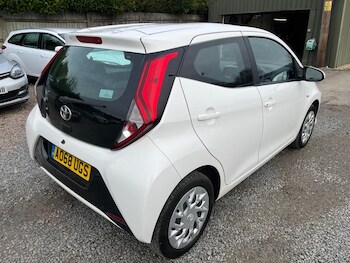 Used Toyota AYGO undefined for sale - 76834674: Photo