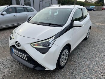 Used Toyota AYGO undefined for sale - 76834674: Photo