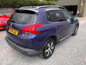 Used Peugeot 2008 2014 for sale - 79536126: Photo